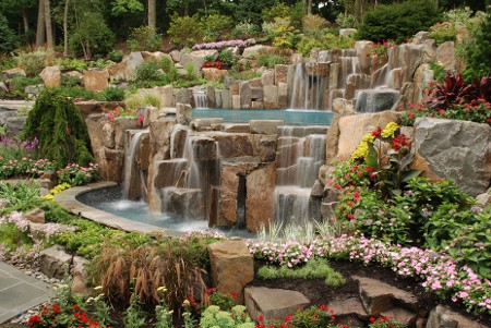 Neat Flower Bed In the Shopping Center